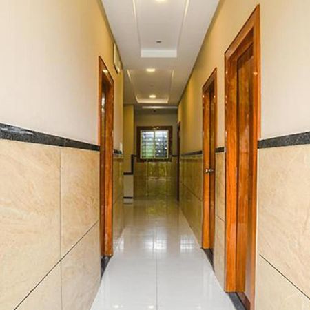 Fabhotel Royal Palace Indore Exterior foto