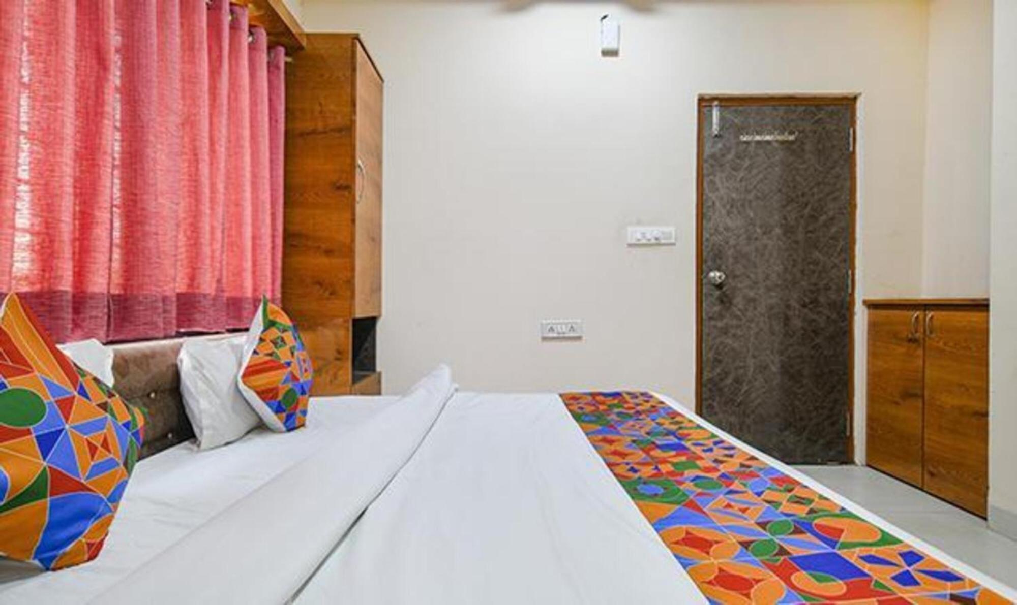 Fabhotel Royal Palace Indore Exterior foto